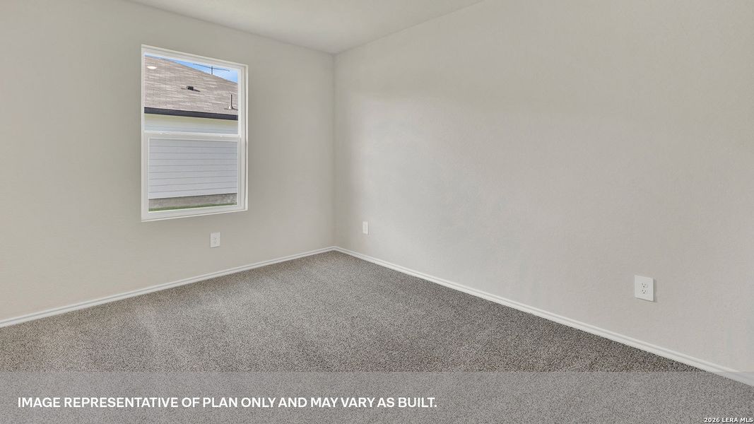 Spacious, unfurnished interior of a new home in Swenson Heights, Seguin (Image 12).