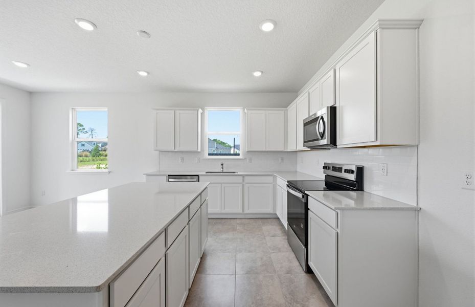 Furnished interior view inside a new home in Hyland Trail, Green Cove Springs (Image 11). Furnished interior view inside a new home in Hyland Trail, Green Cove Springs (Image 11).