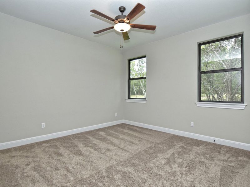 Representative unfurnished interior of a home built from the Avalon by Giddens Homes in Scofield Farms Estates, Georgetown (Image 206).