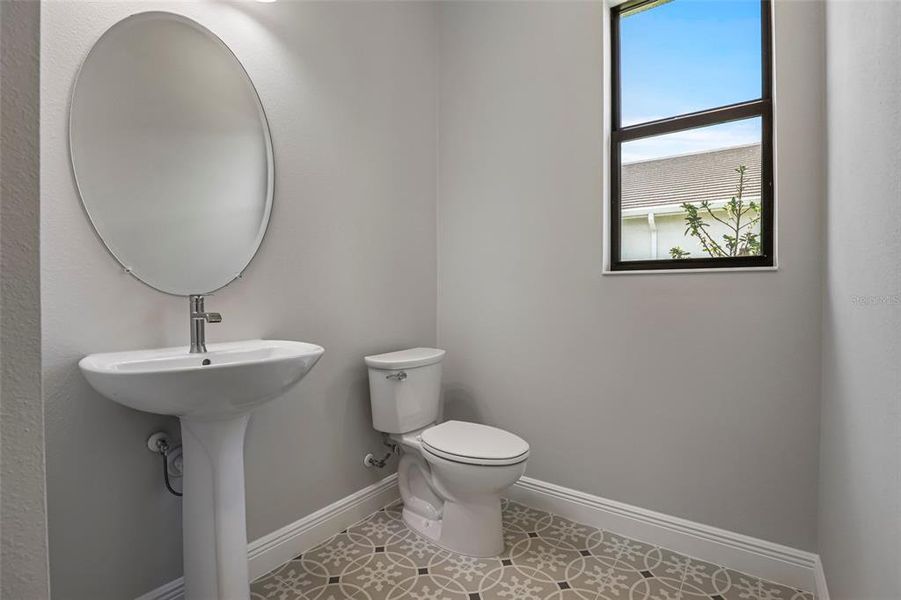 Furnished interior view inside a new home in Cresswind Lakewood Ranch, Lakewood Ranch (Image 5).