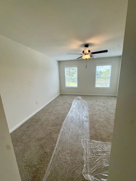 Spacious, unfurnished interior of a new home in Medlock Park, Austell (Image 21).