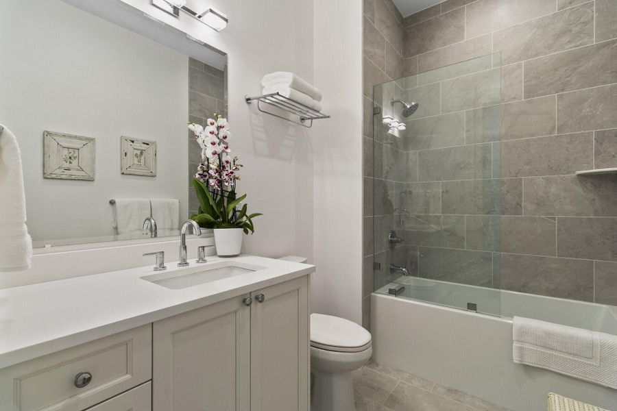 Furnished interior view inside a new home in , Charleston (Image 28).