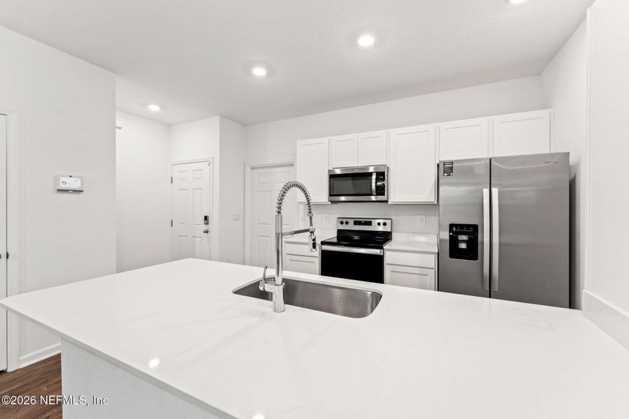 Furnished interior view inside a new home in , Middleburg (Image 6).