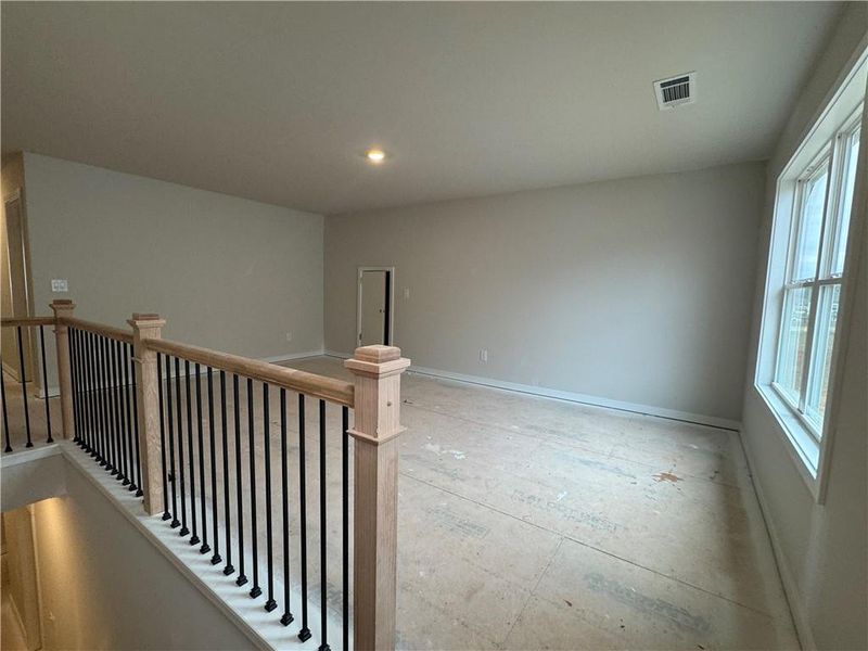 Image 29 of a home in Rosewood Lake Preserve.