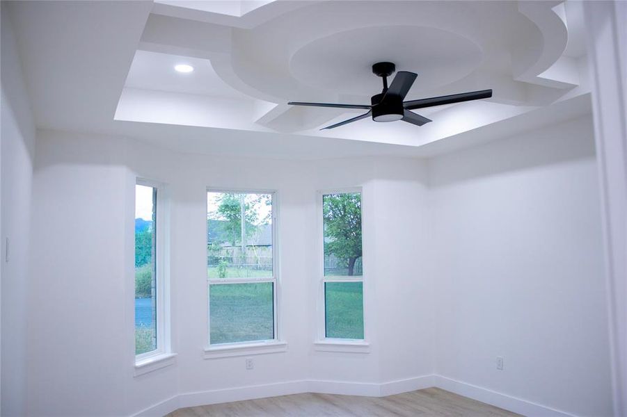Spacious, unfurnished interior of a new home in , Glenn Heights (Image 27).
