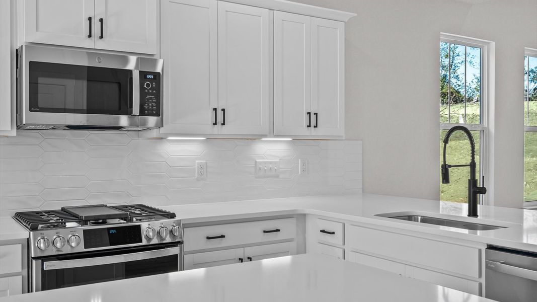 Furnished interior view inside a new home in Pleasant Falls, Moore (Image 9).