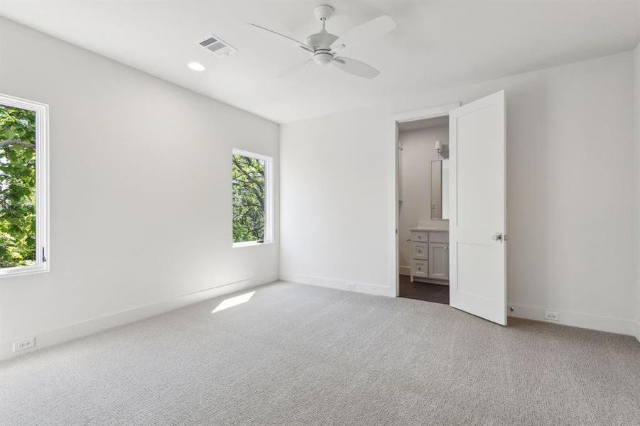 Spacious, unfurnished interior of a new home in , Dallas (Image 19). Spacious, unfurnished interior of a new home in , Dallas (Image 19).