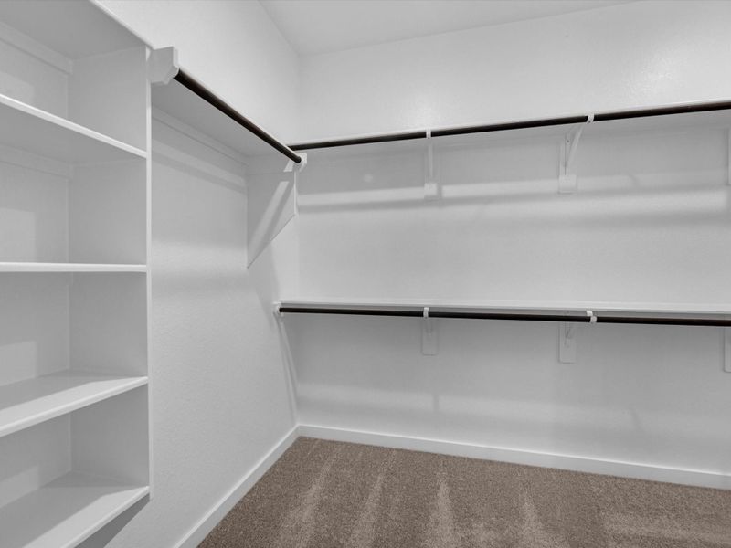 Spacious, unfurnished interior of a new home in Mason Woods, Cypress (Image 16).