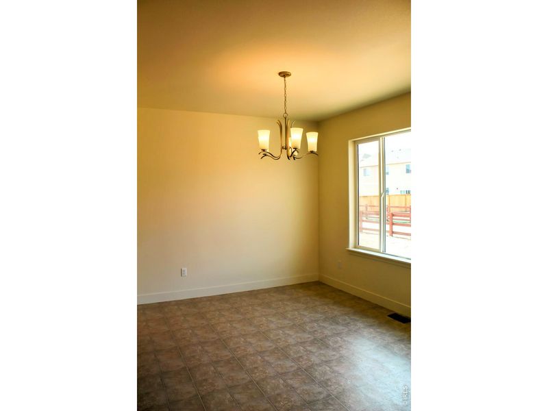 Spacious, unfurnished interior of a new home in , Johnstown (Image 10).