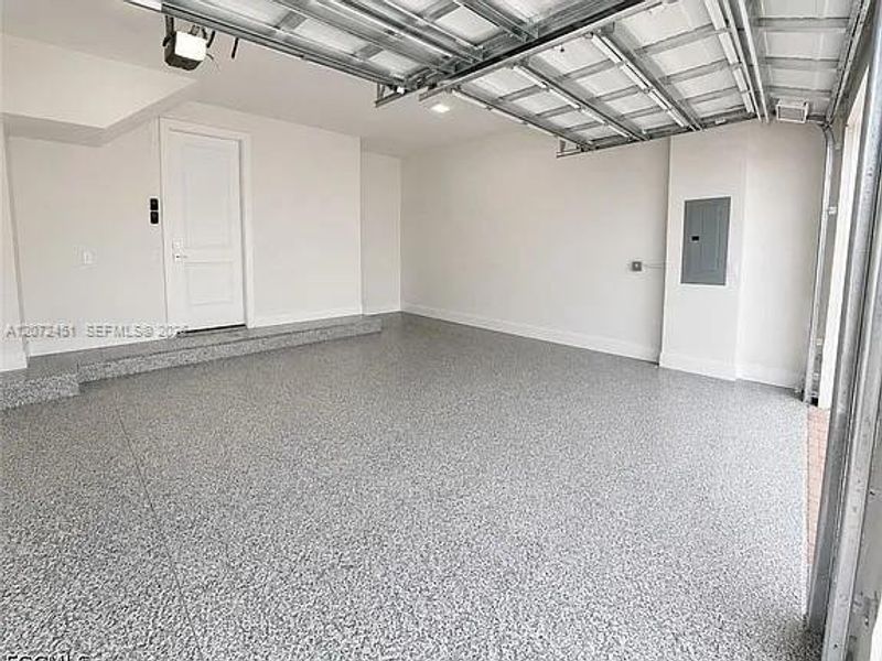 Spacious, unfurnished interior of a new home in , Cape Coral (Image 8). Spacious, unfurnished interior of a new home in , Cape Coral (Image 8).