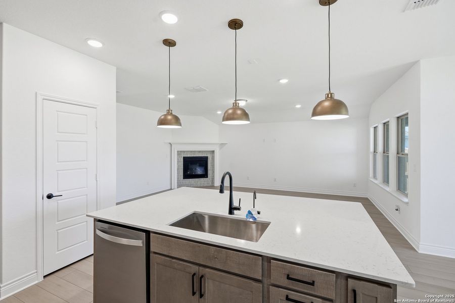 Furnished interior view inside a new home in Davis Ranch, San Antonio (Image 7). Furnished interior view inside a new home in Davis Ranch, San Antonio (Image 7).