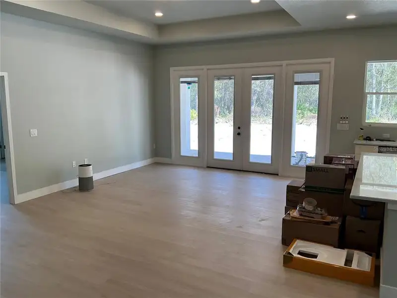 Spacious, unfurnished interior of a new home in , Deltona (Image 11).