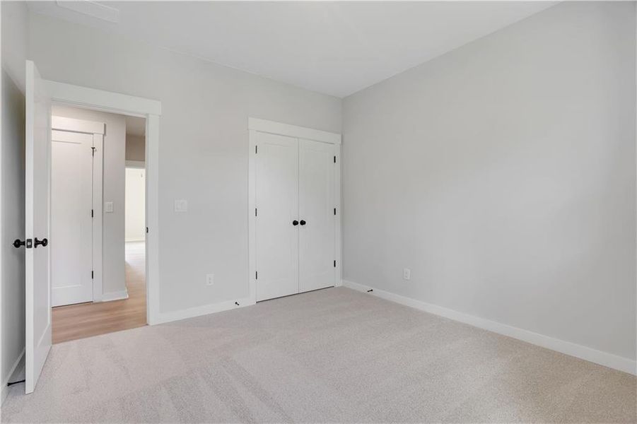 Spacious, unfurnished interior of a new home in The Groves at Myrtle, Roswell (Image 35). Spacious, unfurnished interior of a new home in The Groves at Myrtle, Roswell (Image 35).