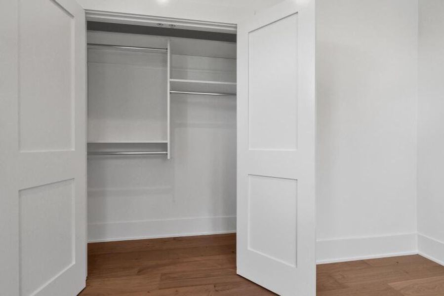 Spacious, unfurnished interior of a new home in , Edisto Beach (Image 45).