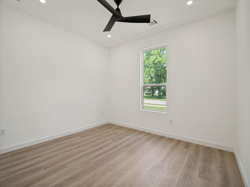 Spacious, unfurnished interior of a new home in , Terrell (Image 15).