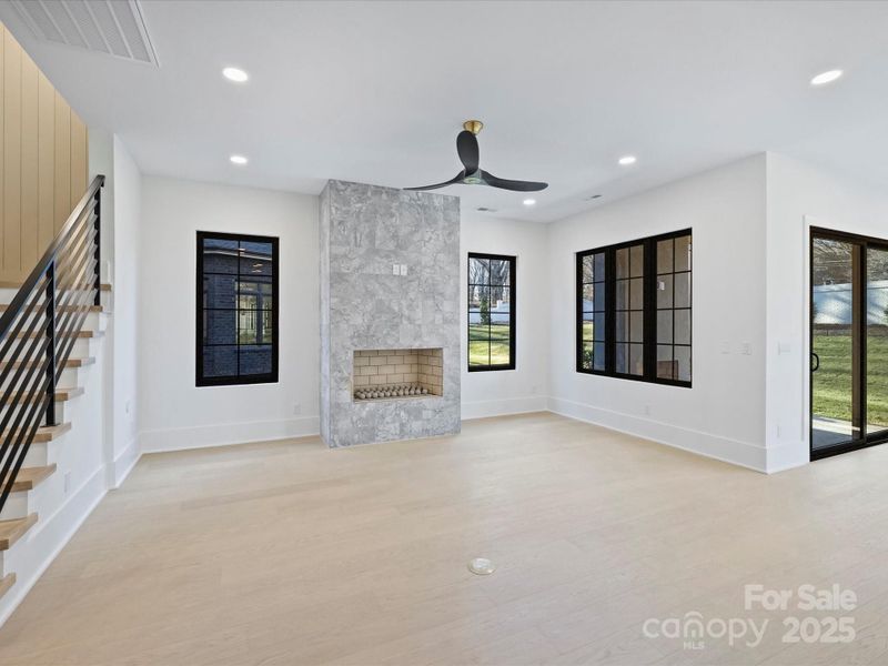 Spacious, unfurnished interior of a new home in , Charlotte (Image 38).