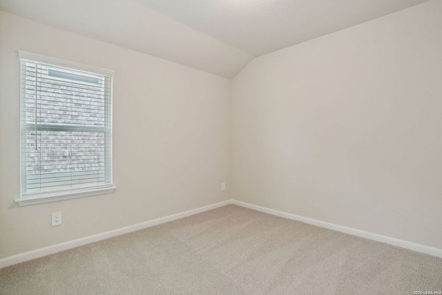 Spacious, unfurnished interior of a new home in Sagebrooke - Premier Series, San Antonio (Image 31).