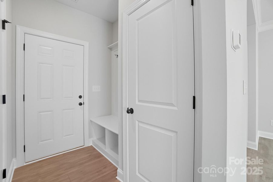 Image 33 of a home in .