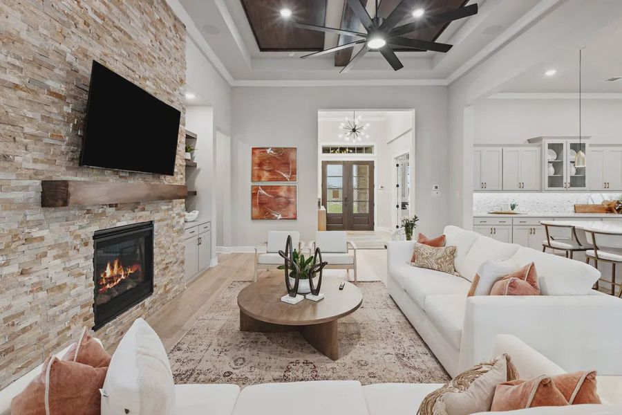 Furnished interior view inside a new home in Lakeway Estates, Waxahachie (Image 11).