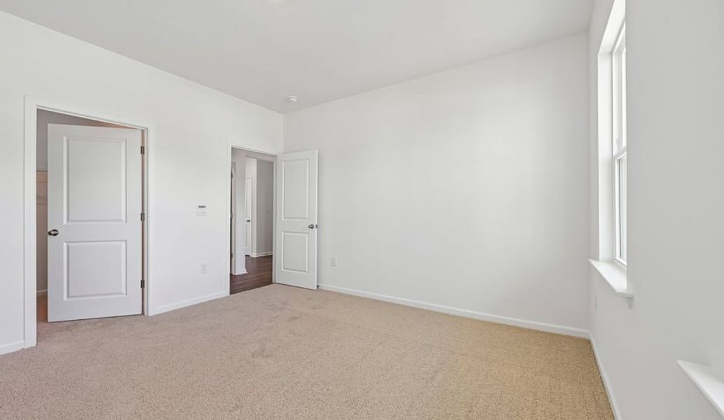 Spacious, unfurnished interior of a new home in Shahbain Reserve, Raeford (Image 33). Spacious, unfurnished interior of a new home in Shahbain Reserve, Raeford (Image 33).