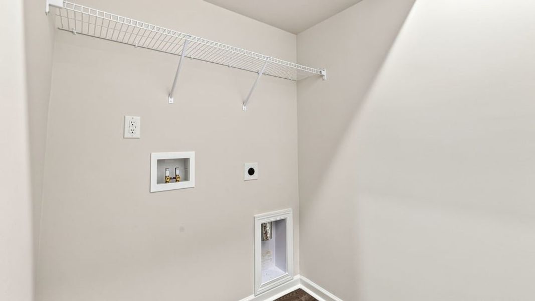 Spacious, unfurnished interior of a new home in Woodglen, Piedmont (Image 38). Spacious, unfurnished interior of a new home in Woodglen, Piedmont (Image 38).