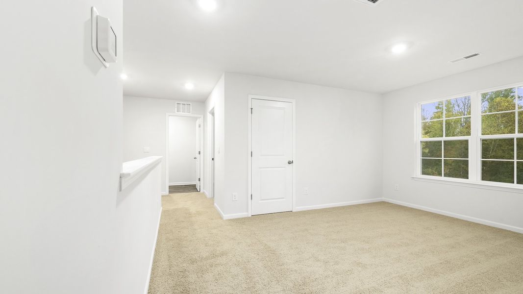 Spacious, unfurnished interior of a new home in Baymeade, Lexington (Image 19). Spacious, unfurnished interior of a new home in Baymeade, Lexington (Image 19).