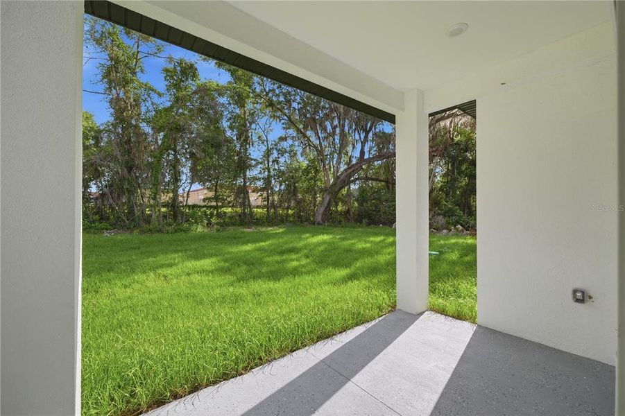 Exterior details and patio area of a home in , Ocala (Image 24).