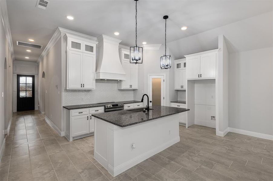 Beautiful Upper Glass Paneled Cabinets!