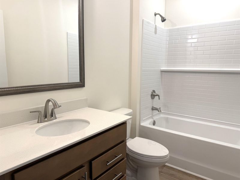 Image 21 of a home in King Farm Estates.