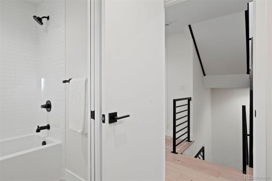 Spacious, unfurnished interior of a new home in , Denver (Image 23).