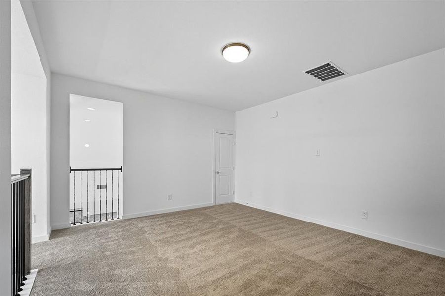 Spacious, unfurnished interior of a new home in Waterscape: 50ft. lots, Royse City (Image 12).