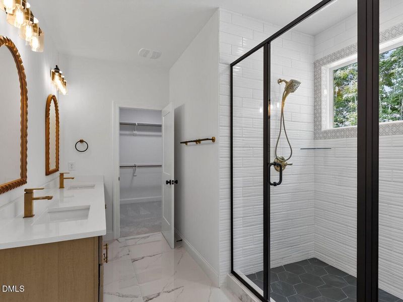 025-1280x960-master-bathroom 025-1280x960-master-bathroom
