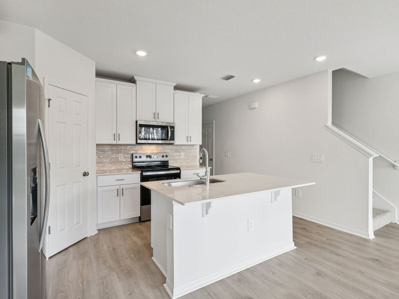 Furnished interior view inside a new home in Cagan Crossings West, Clermont (Image 4). Furnished interior view inside a new home in Cagan Crossings West, Clermont (Image 4).