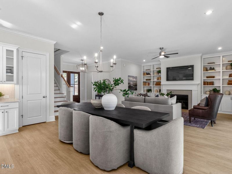 023-1280x960-dining-room