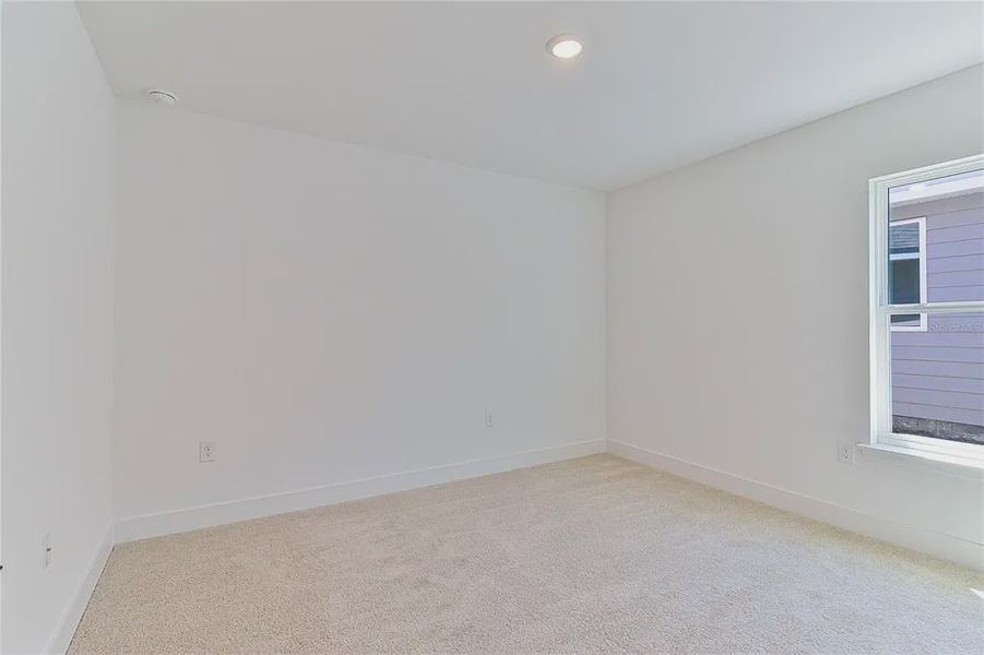 Spacious, unfurnished interior of a new home in Briarwood, Alachua (Image 19).