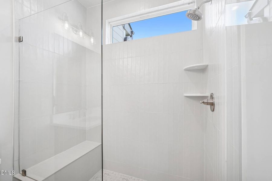 Walk-in Shower Walk-in Shower