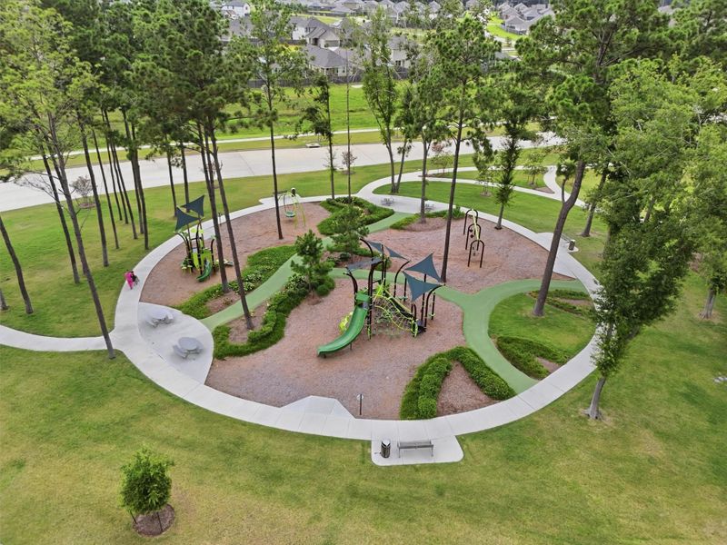 Community amenities in Pinewood at Grand Texas, New Caney (Image 24).