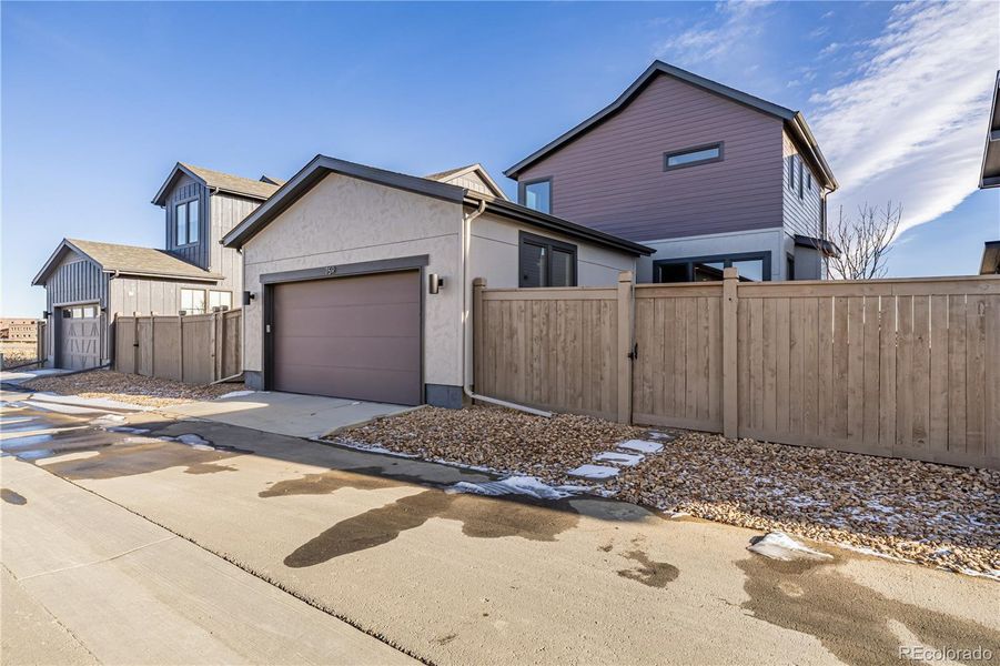 Image 44 of a home in West Grange.