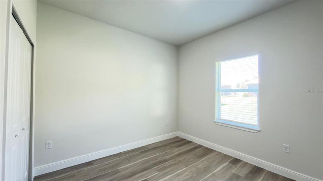 Spacious, unfurnished interior of a new home in , Ocala (Image 31).