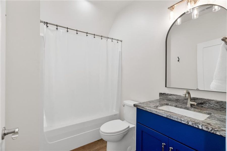 Furnished interior view inside a new home in , Resaca (Image 38).