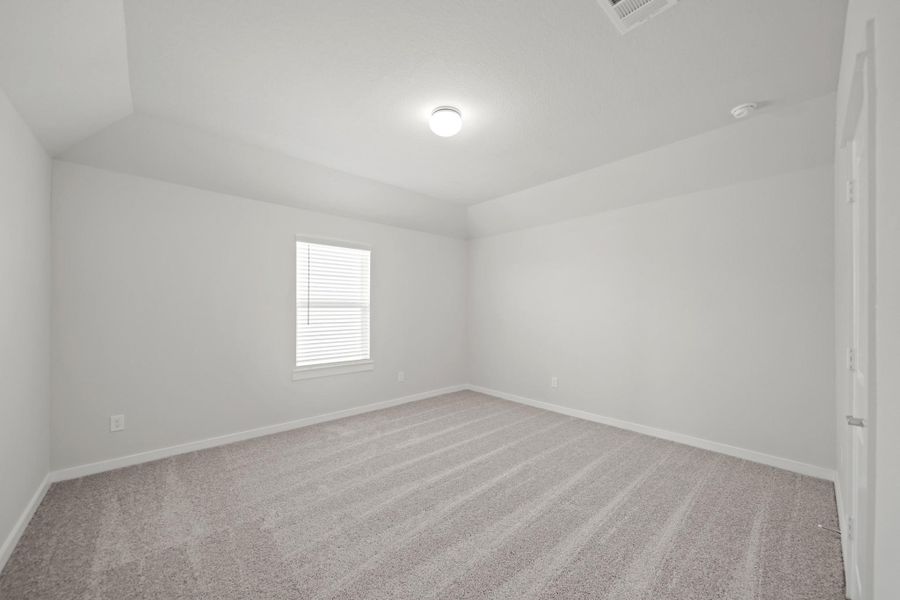 Spacious, unfurnished interior of a new home in Hunters Creek, Baytown (Image 8). Spacious, unfurnished interior of a new home in Hunters Creek, Baytown (Image 8).