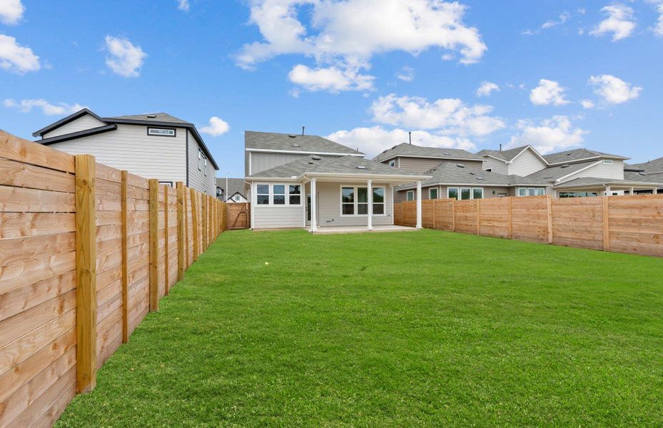 Exterior details and patio area of a home in Horizon Lake, Leander (Image 26). Exterior details and patio area of a home in Horizon Lake, Leander (Image 26).