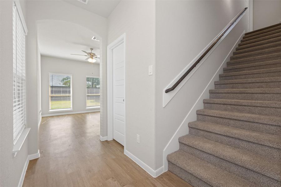 Spacious, unfurnished interior of a new home in Woodland Lakes, Huffman (Image 42). Spacious, unfurnished interior of a new home in Woodland Lakes, Huffman (Image 42).