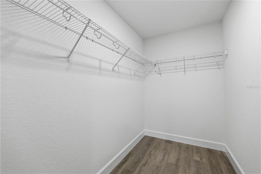Spacious, unfurnished interior of a new home in , Ocala (Image 18).
