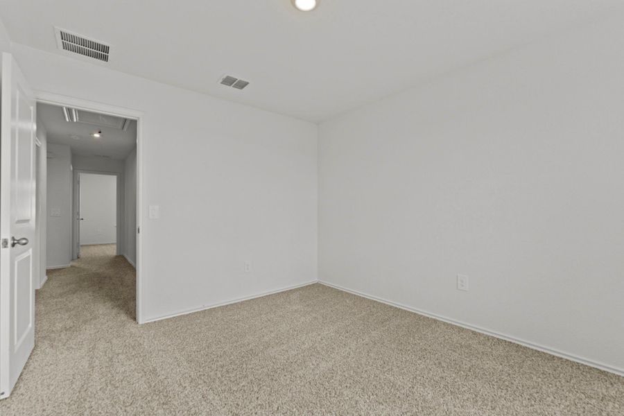 Spacious, unfurnished interior of a new home in Palomino, Manor (Image 32).