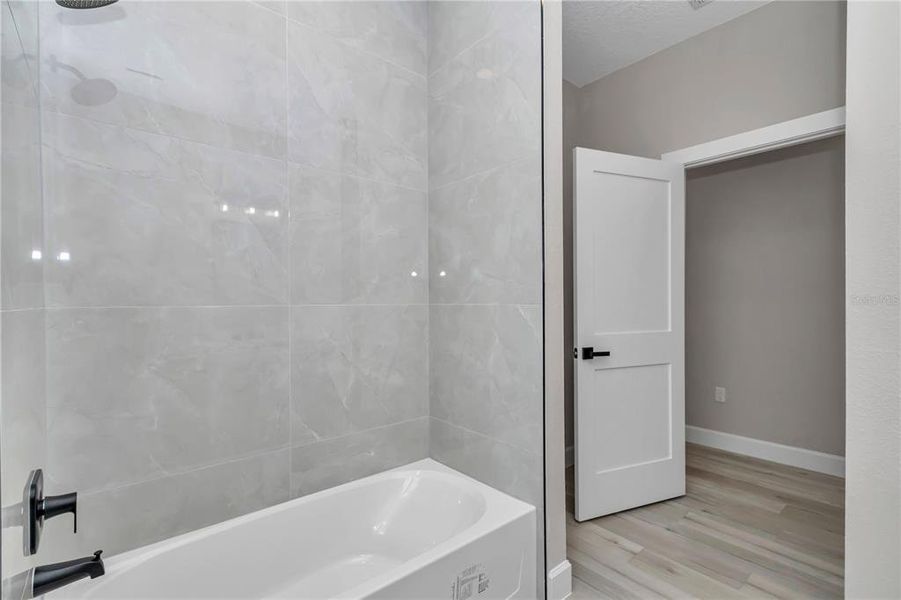 Furnished interior view inside a new home in , Ocala (Image 9).