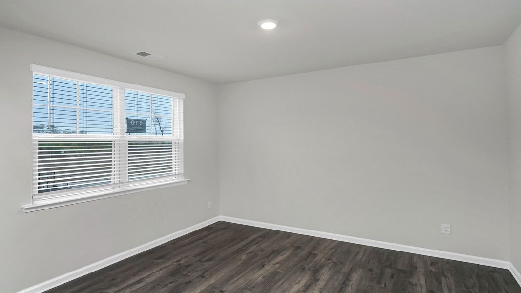 Spacious, unfurnished interior of a new home in Leatherstone, Blythewood (Image 19).