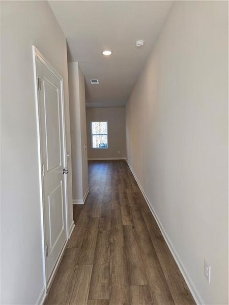 Spacious, unfurnished interior of a new home in Sandtown Falls, South Fulton (Image 6). Spacious, unfurnished interior of a new home in Sandtown Falls, South Fulton (Image 6).