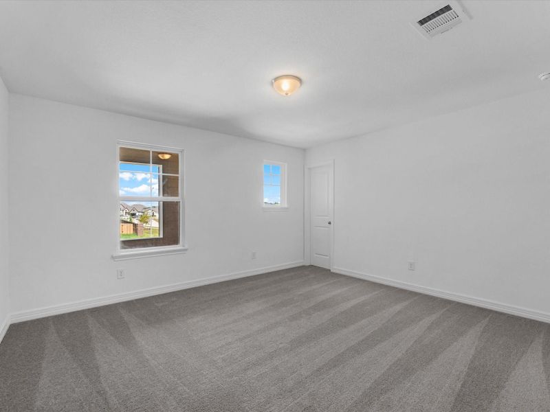 Spacious, unfurnished interior of a new home in Dellrose, Hockley (Image 13).