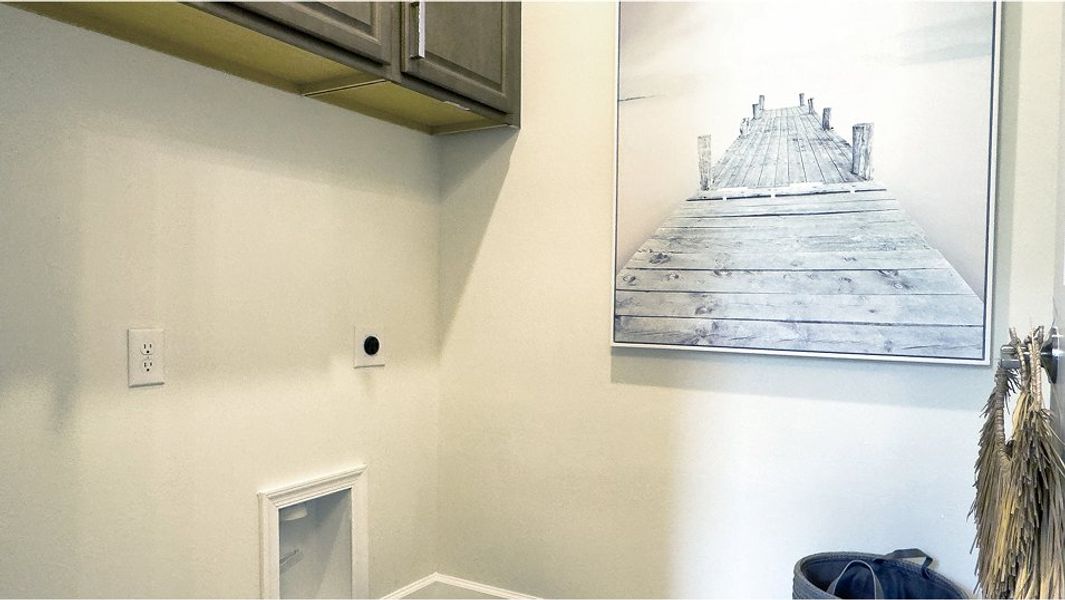 1951 Hailey Laundry F1 6 20 25